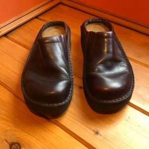 Naot Clogs